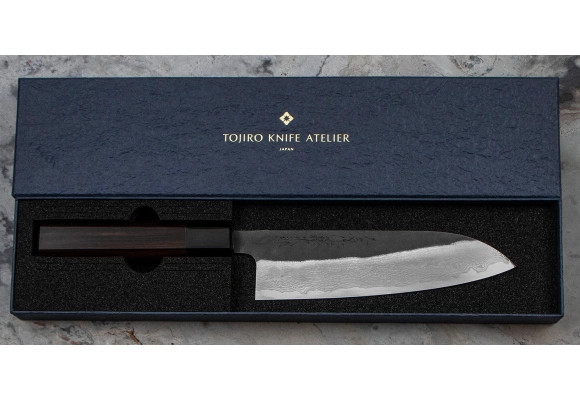 Japoński nóż Tojiro Atelier EB Forged VG-10 Santoku 17 cm